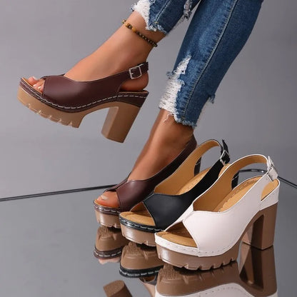 VIVIENNE PUMPS Chunky Sculptural Pumps