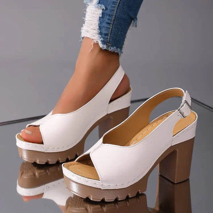 VIVIENNE PUMPS Chunky Sculptural Pumps