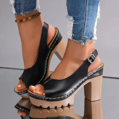 VIVIENNE PUMPS Chunky Sculptural Pumps